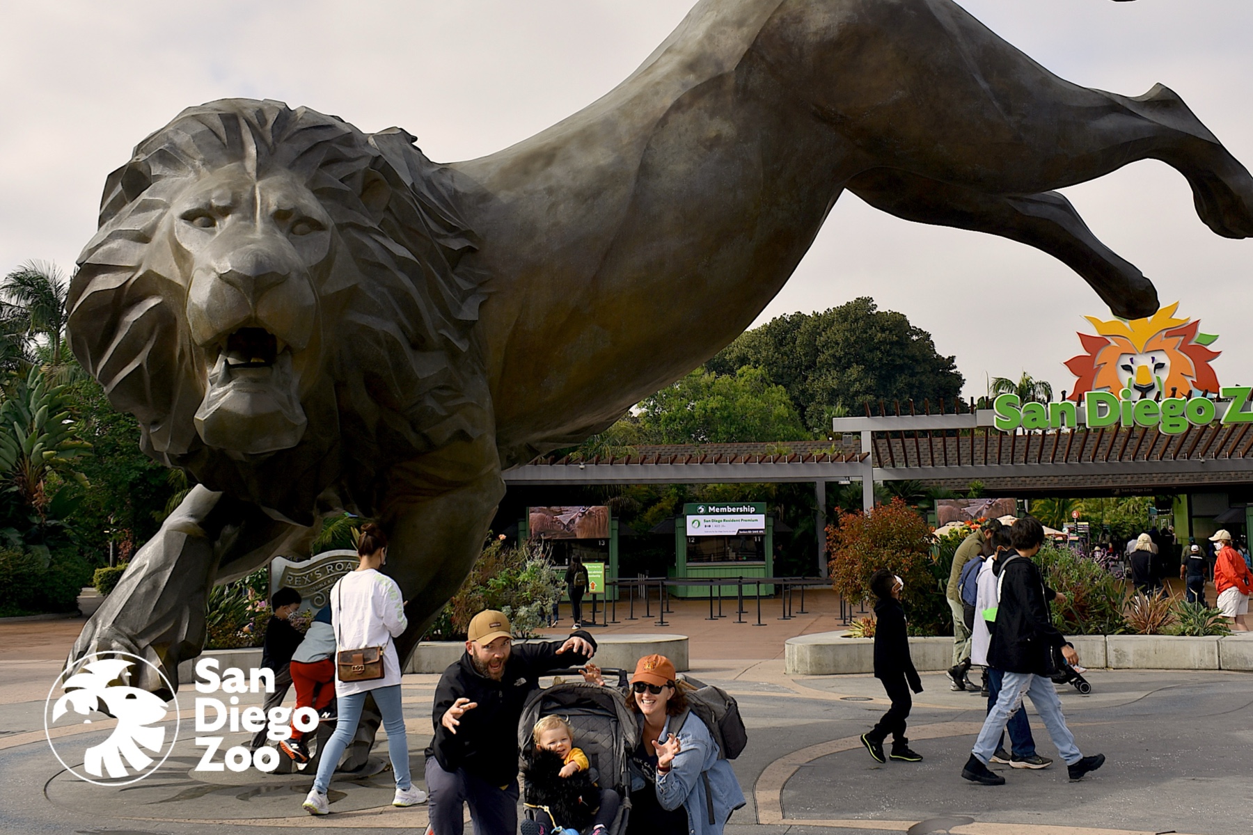 A lightweight model for roaming photographers